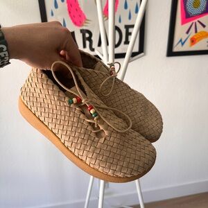 Malibu Latigo Suede Chukka Boot beige